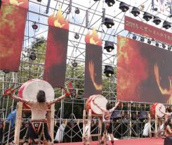 戈贾七月火把节大型演出活动案例