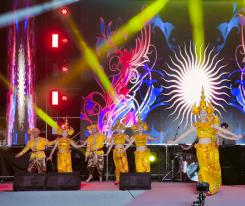 互动现场《傣迪》