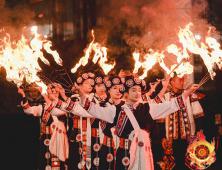 彝族火把狂欢节